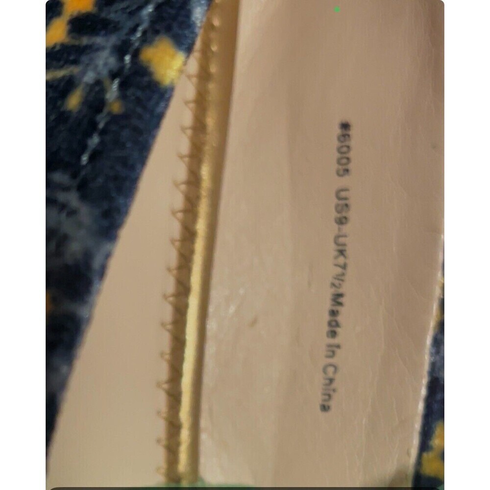 Cabi Women’s Velvet Carnaby Floral Slip On/ Loafers Shoes, Size 9 - Picture 10 of 10